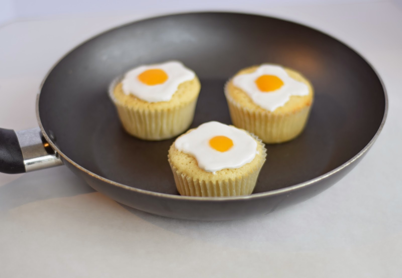 egg cupcakes
