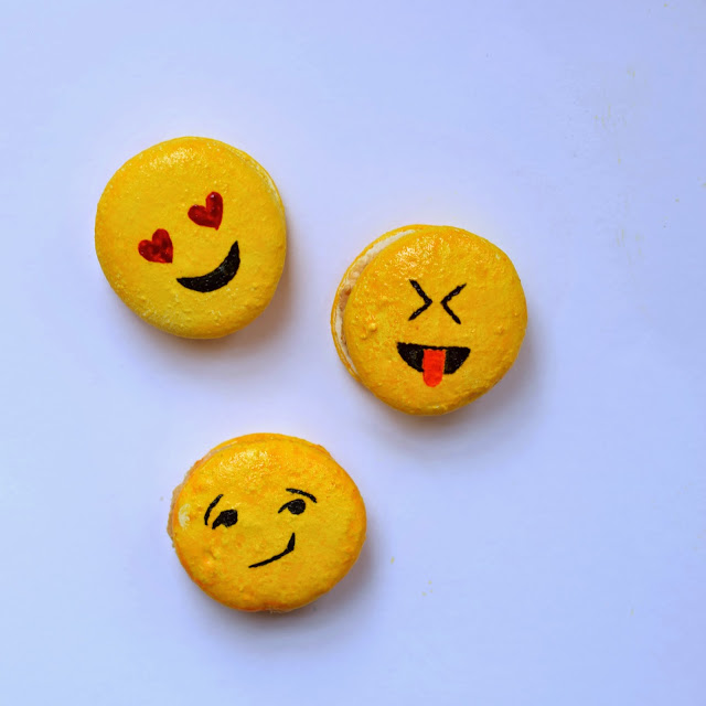 emoji macaron recipe