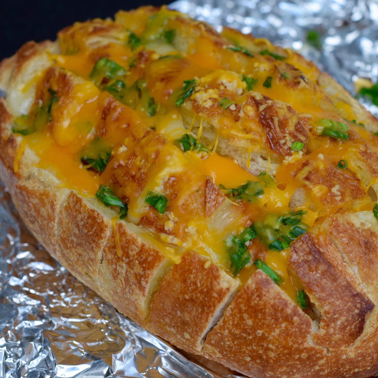 Public Lives: Bustle | Secret Recipes: Bloomin' Onion Cheesey Bread