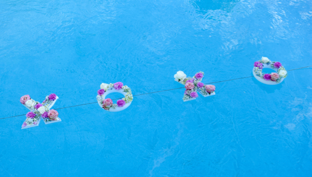 DIY Flowers Floating