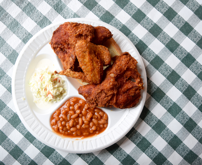 Gus's World Famous Fried Chicken Chicago Restaurant Review